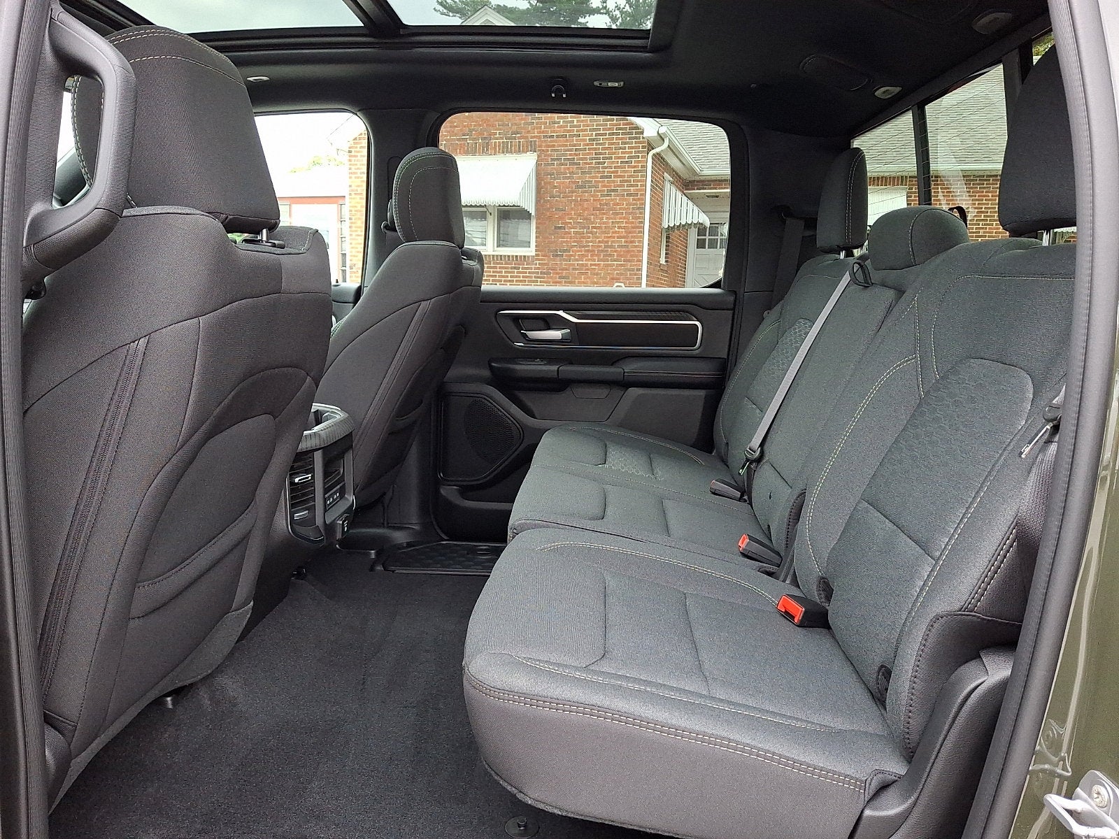 2026 RAM 1500 Big Horn Crew Cab 4x4 5'7' Box