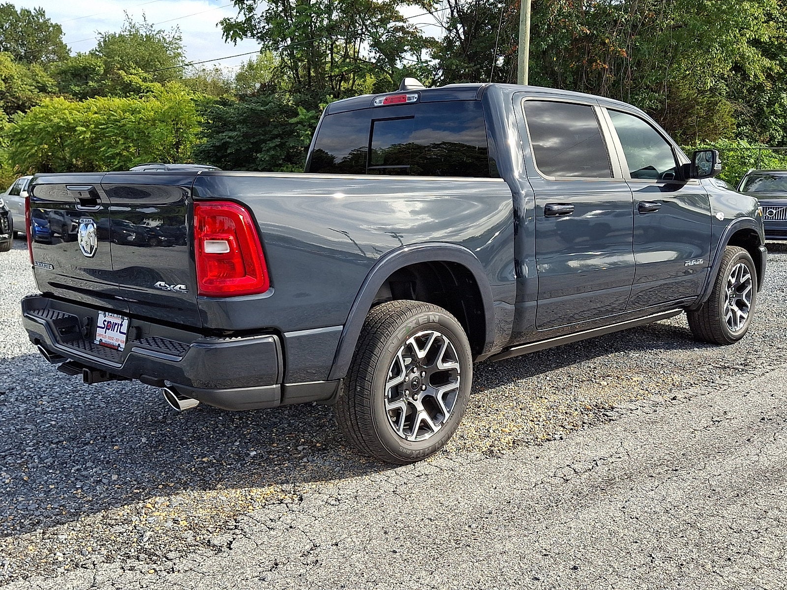 2027 RAM 1500 RAM 1500 LARAMIE CREW CAB 4X4 5'7' BOX