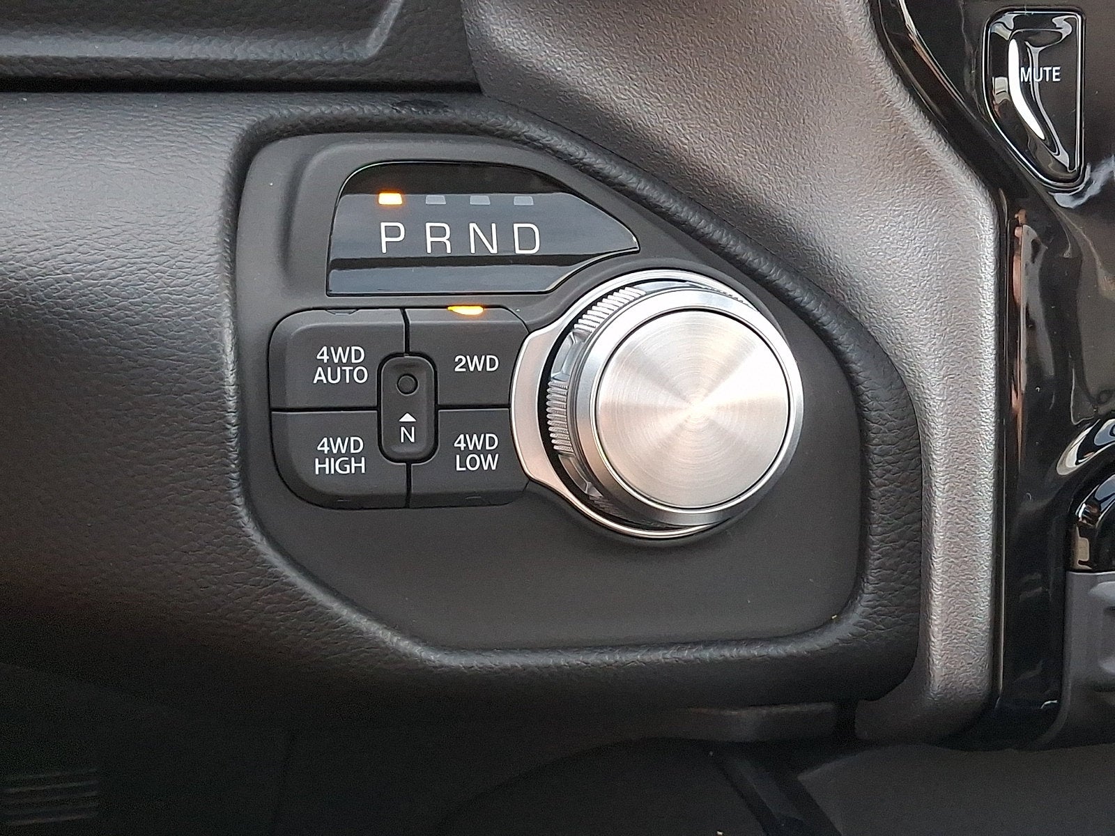 2027 RAM 1500 RAM 1500 LARAMIE CREW CAB 4X4 5'7' BOX