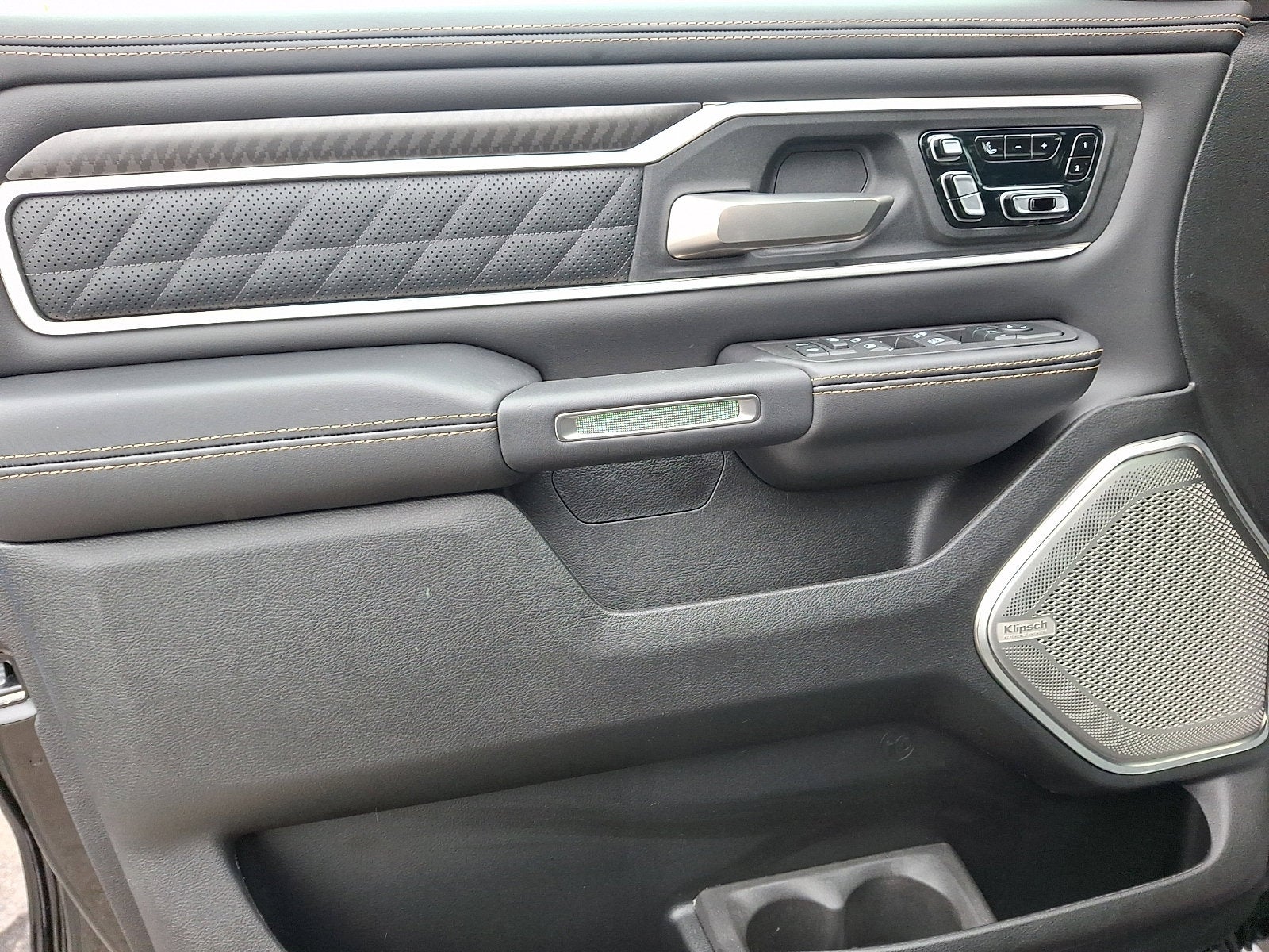 2026 RAM 1500 RAM 1500 TUNGSTEN CREW CAB 4X4