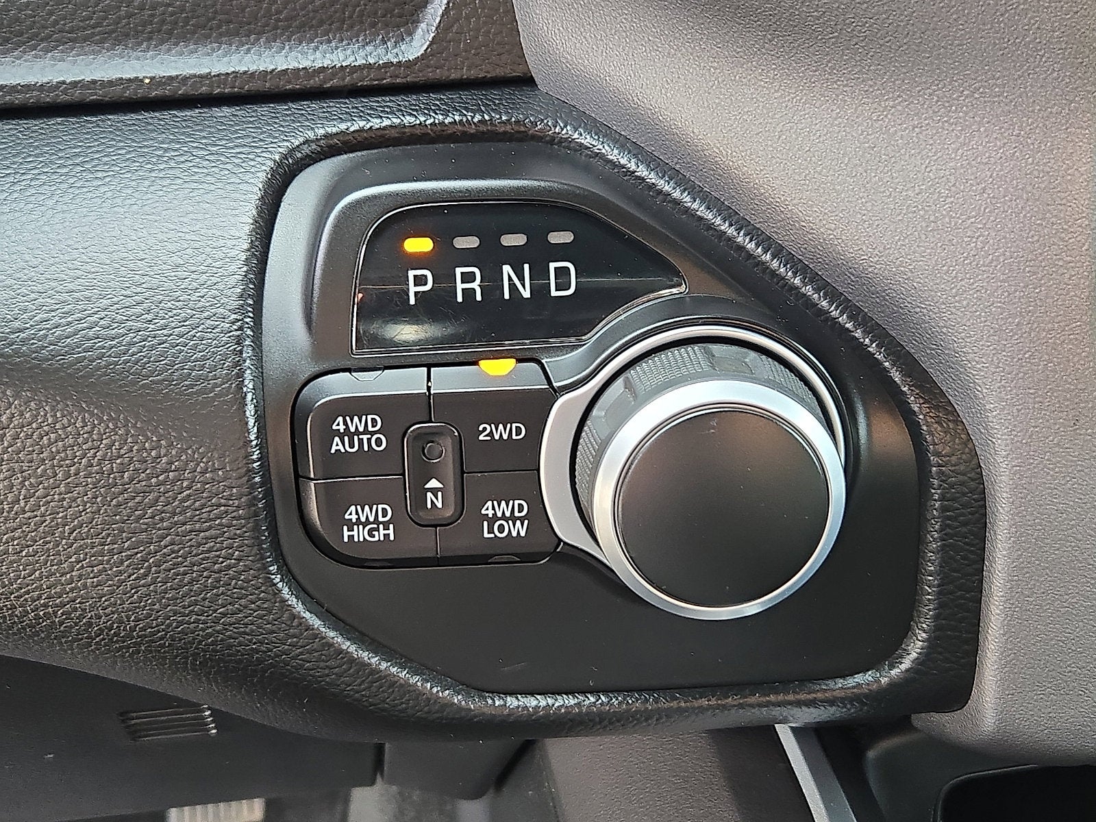 2022 RAM 1500 Big Horn Crew Cab 4x4 6'4' Box