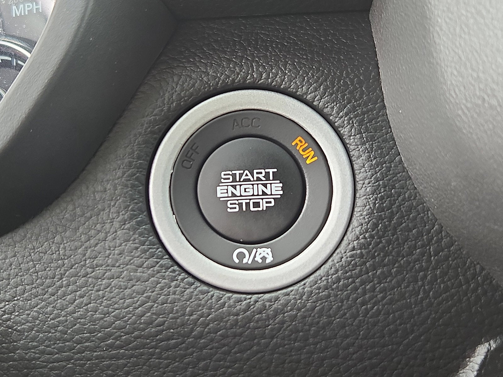 2022 RAM 1500 Big Horn Crew Cab 4x4 6'4' Box