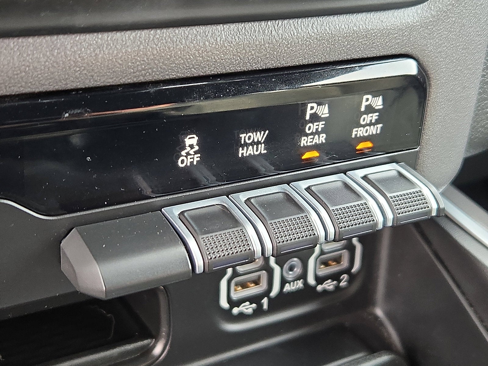 2022 RAM 1500 Big Horn Crew Cab 4x4 6'4' Box