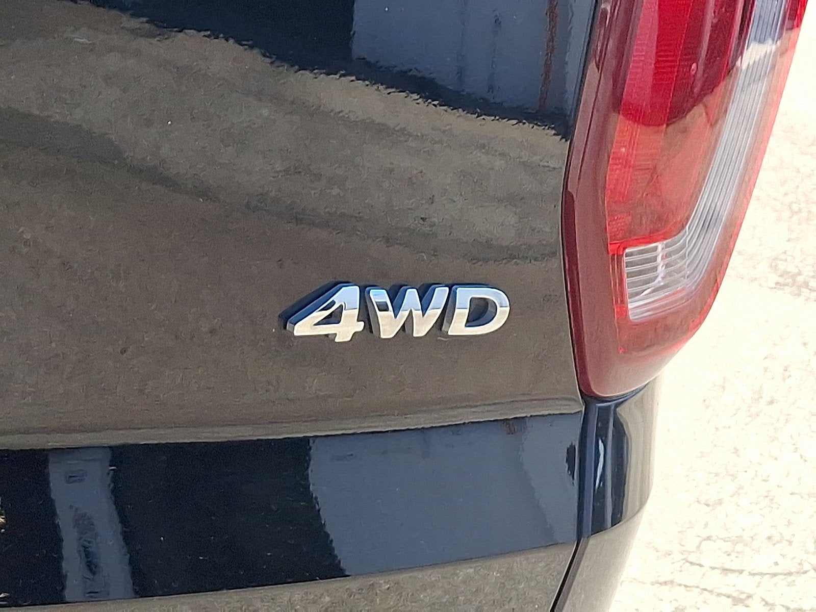 2018 Ford Explorer Base