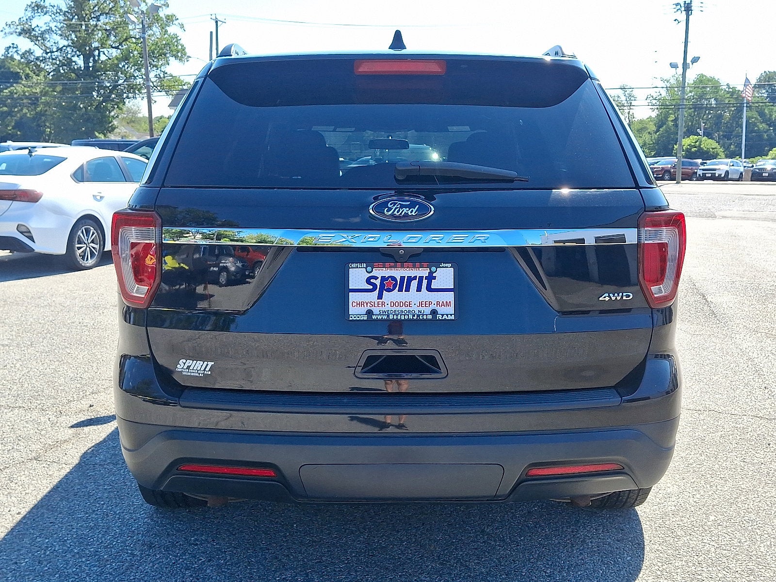 2018 Ford Explorer Base