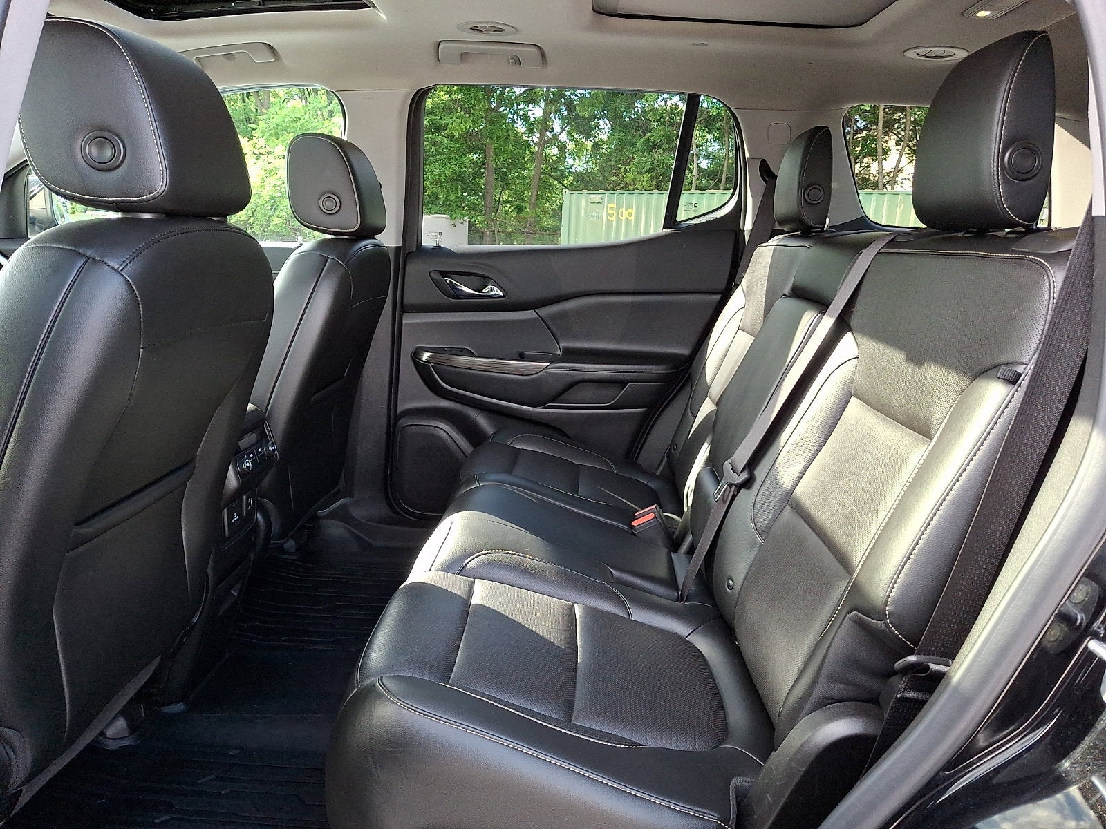 2019 GMC Acadia SLT-1
