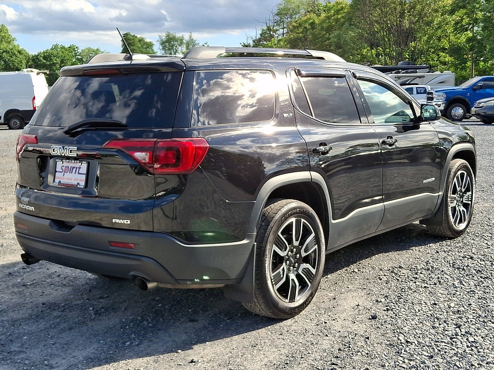 2019 GMC Acadia SLT-1