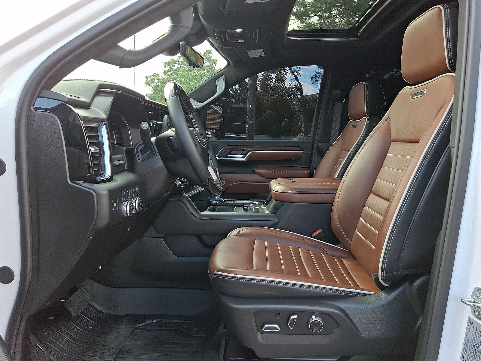 2025 GMC Sierra 2500HD 4WD Crew Cab Standard Bed Denali Ultimate