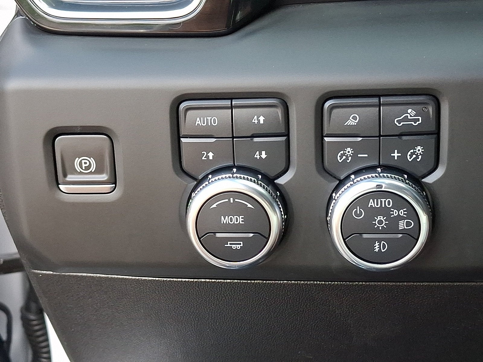 2025 GMC Sierra 2500HD 4WD Crew Cab Standard Bed Denali Ultimate