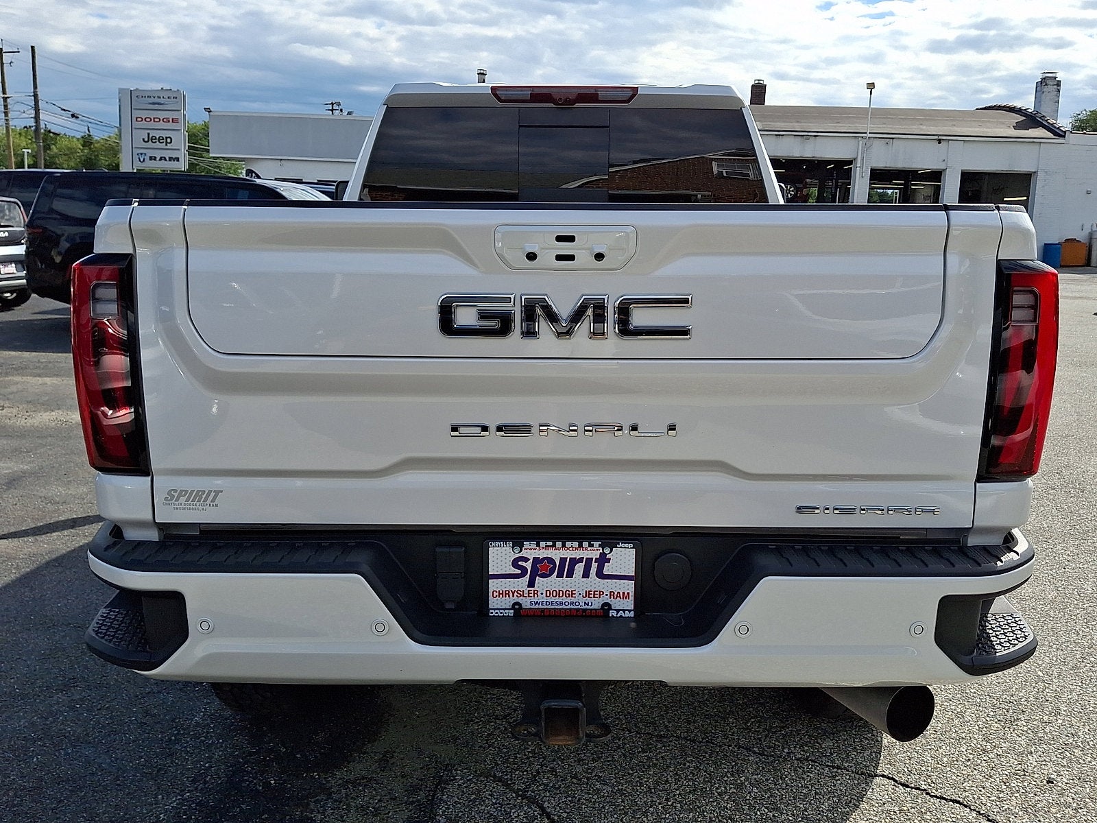 2025 GMC Sierra 2500HD 4WD Crew Cab Standard Bed Denali Ultimate