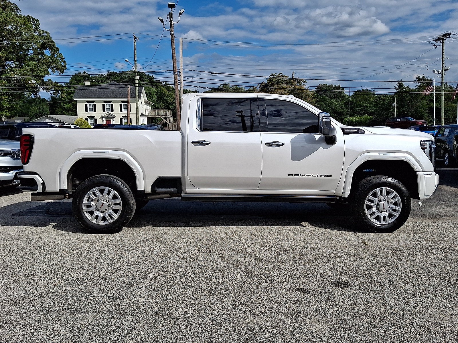 2025 GMC Sierra 2500HD 4WD Crew Cab Standard Bed Denali Ultimate