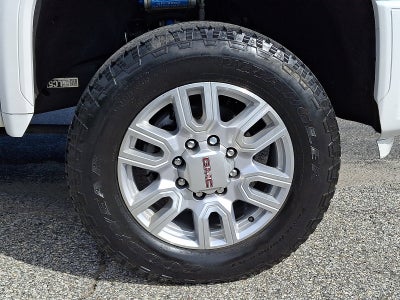 2025 GMC Sierra 2500HD 4WD Crew Cab Standard Bed Denali Ultimate