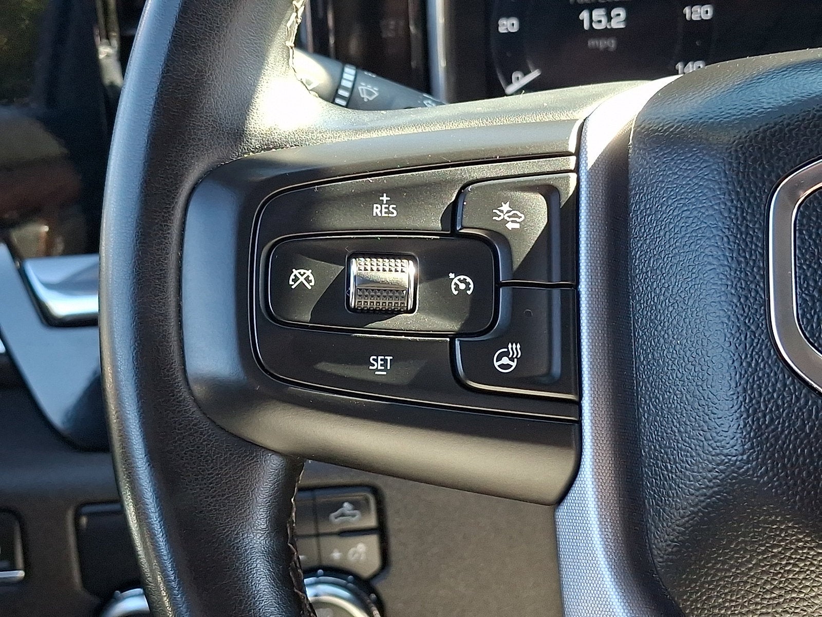 2024 GMC Sierra 1500 2WD Crew Cab Short Box SLT