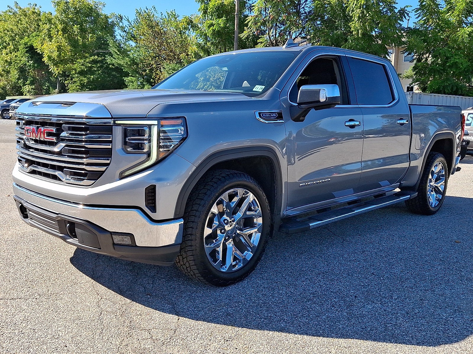 2024 GMC Sierra 1500 2WD Crew Cab Short Box SLT