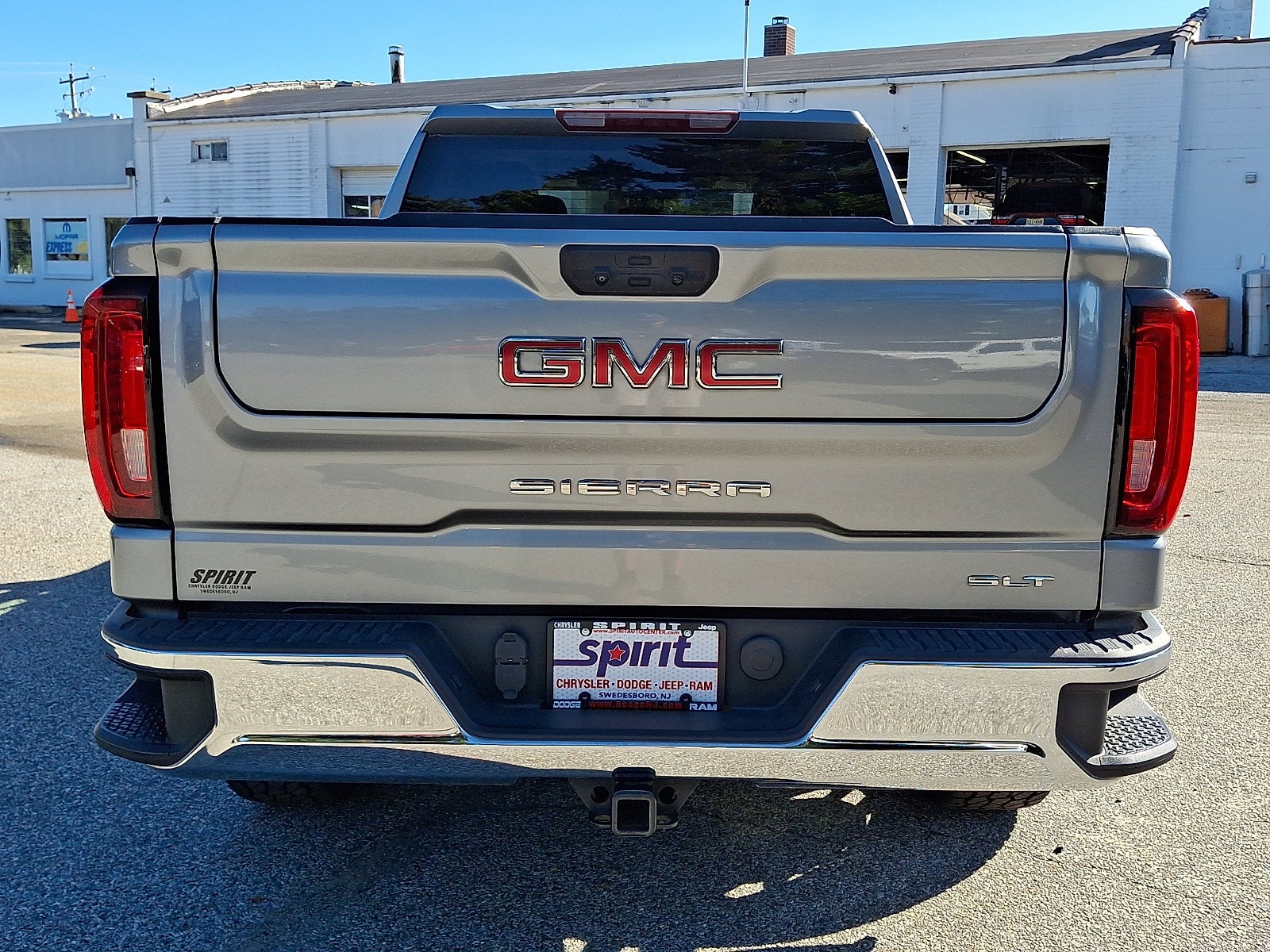 2024 GMC Sierra 1500 2WD Crew Cab Short Box SLT
