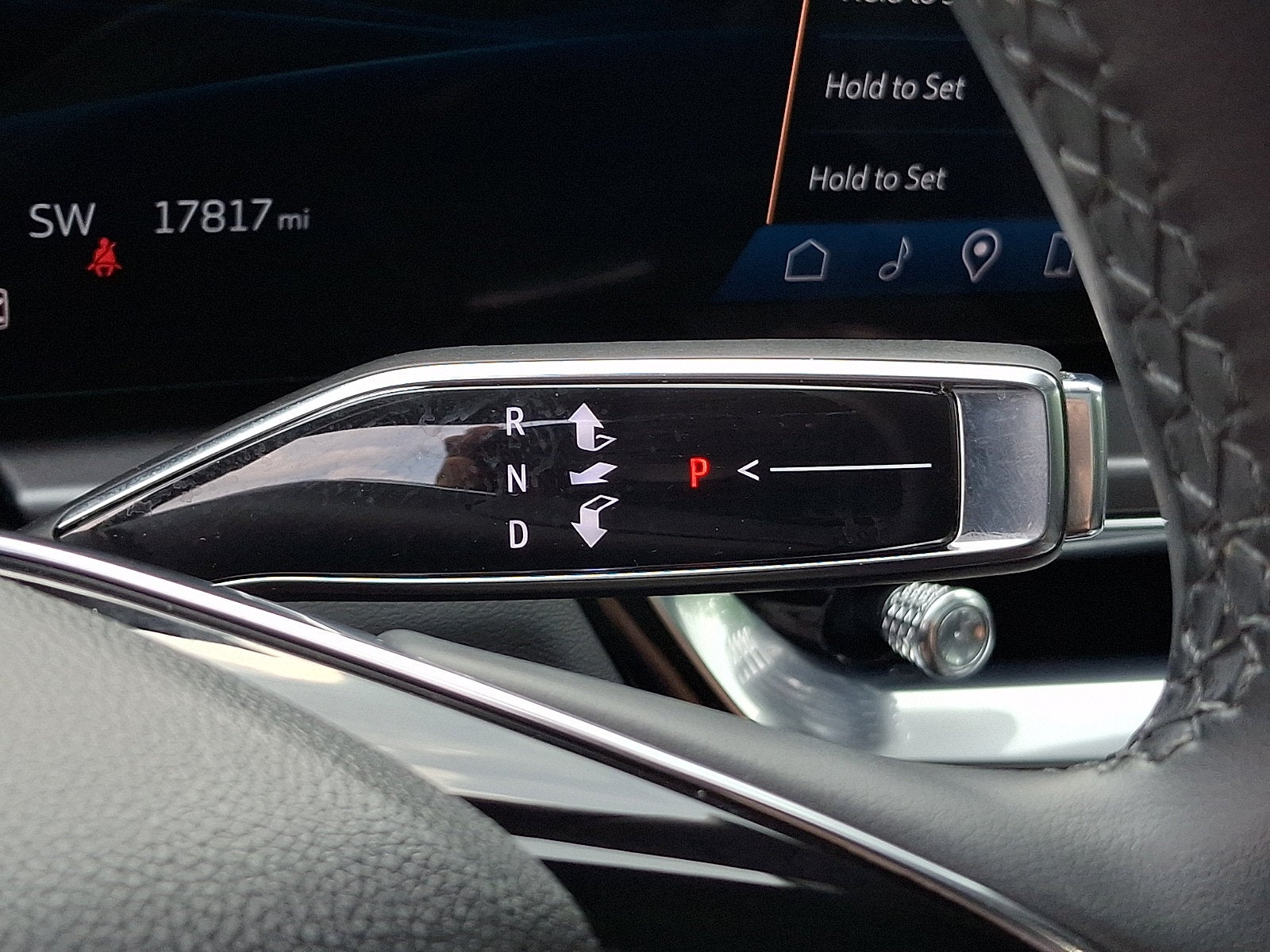 2024 Cadillac LYRIQ Tech w/1SA