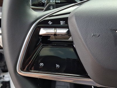 2024 Cadillac LYRIQ Tech w/1SA