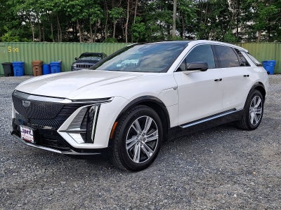 2024 Cadillac LYRIQ Tech w/1SA