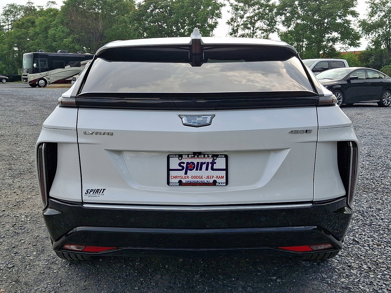 2024 Cadillac LYRIQ Tech w/1SA