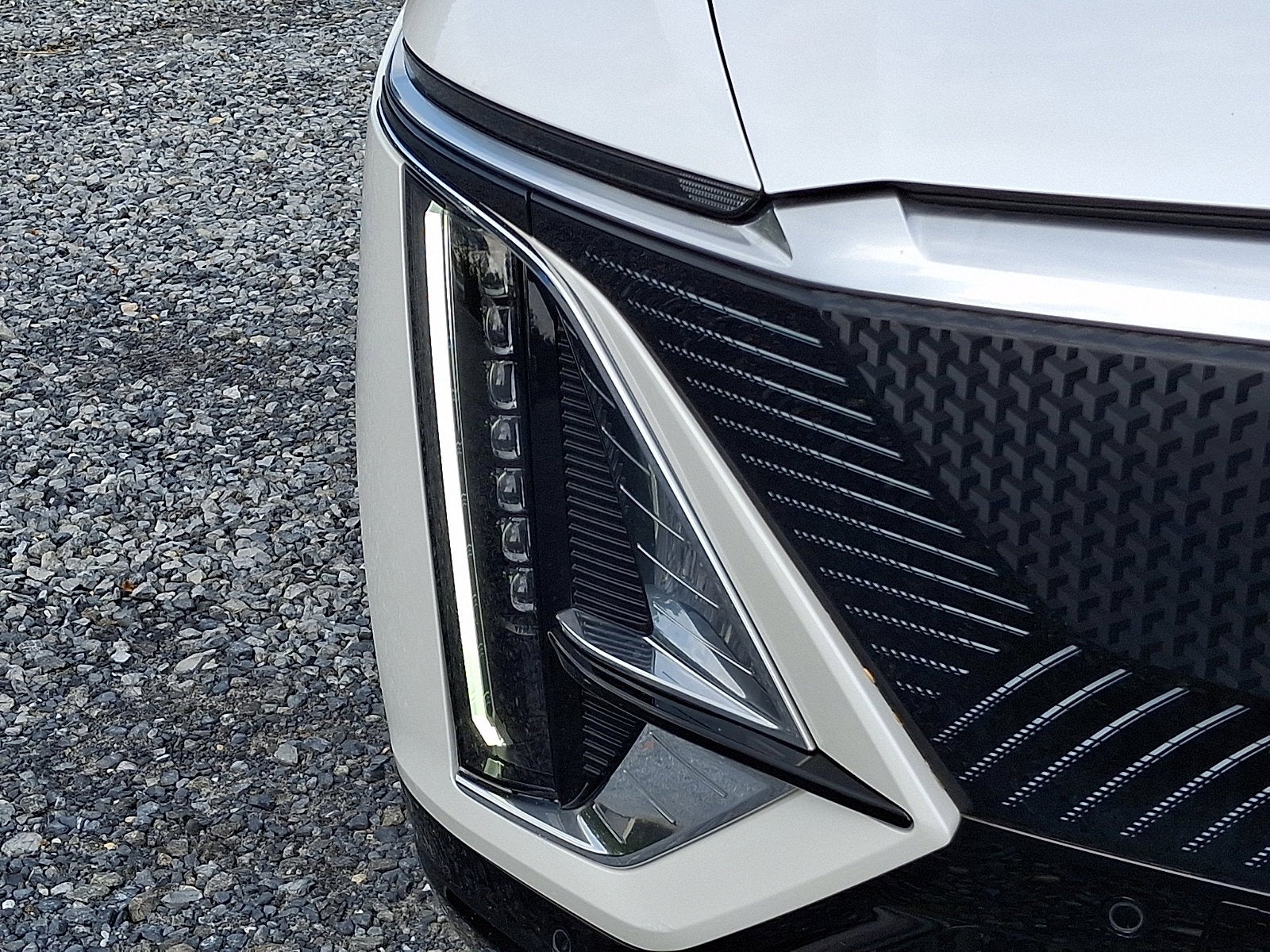2024 Cadillac LYRIQ Tech w/1SA