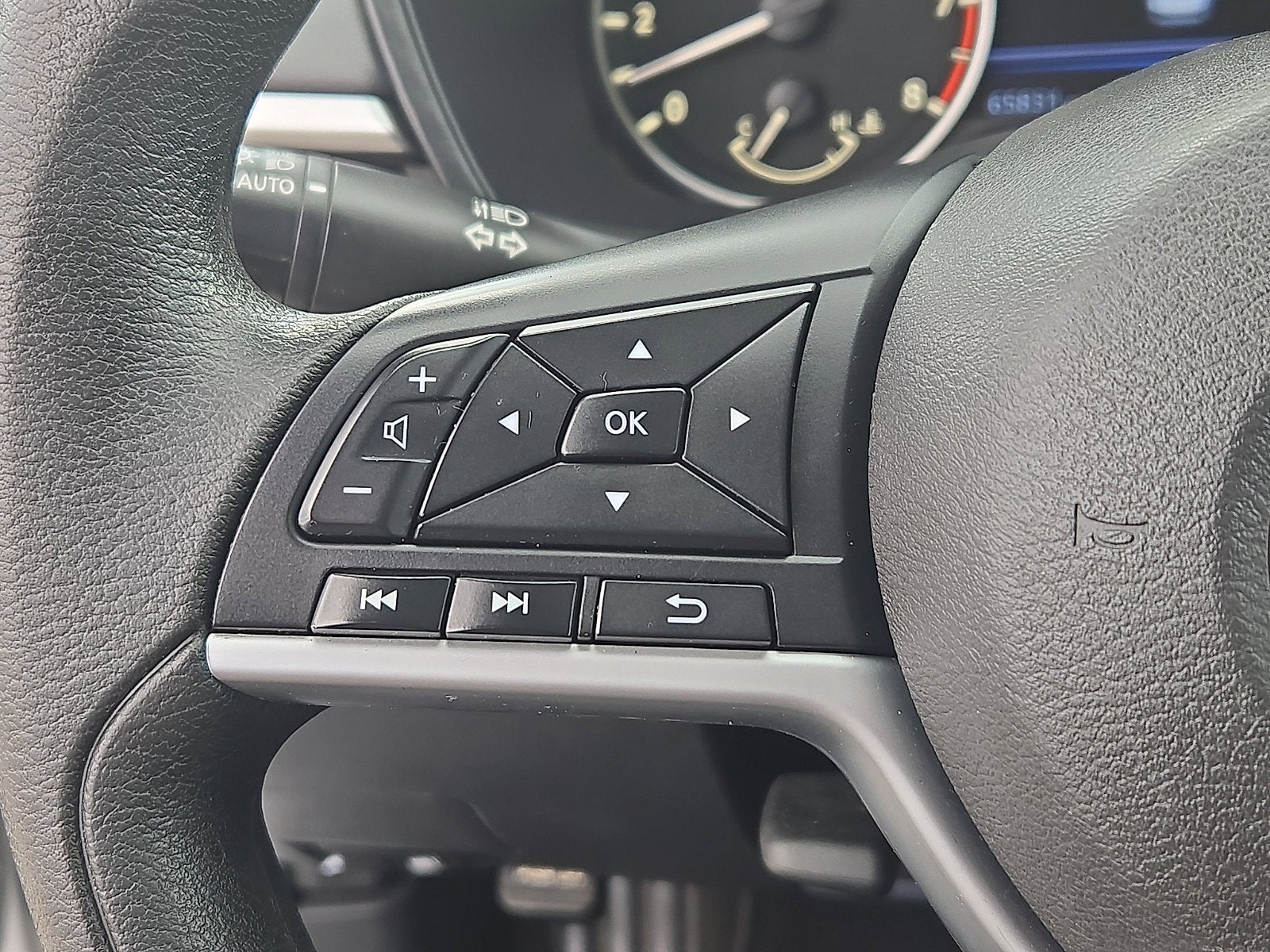 2022 Nissan Altima SV FWD