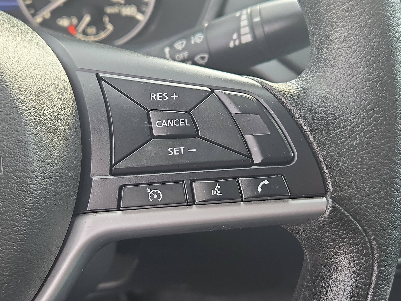 2022 Nissan Altima SV FWD