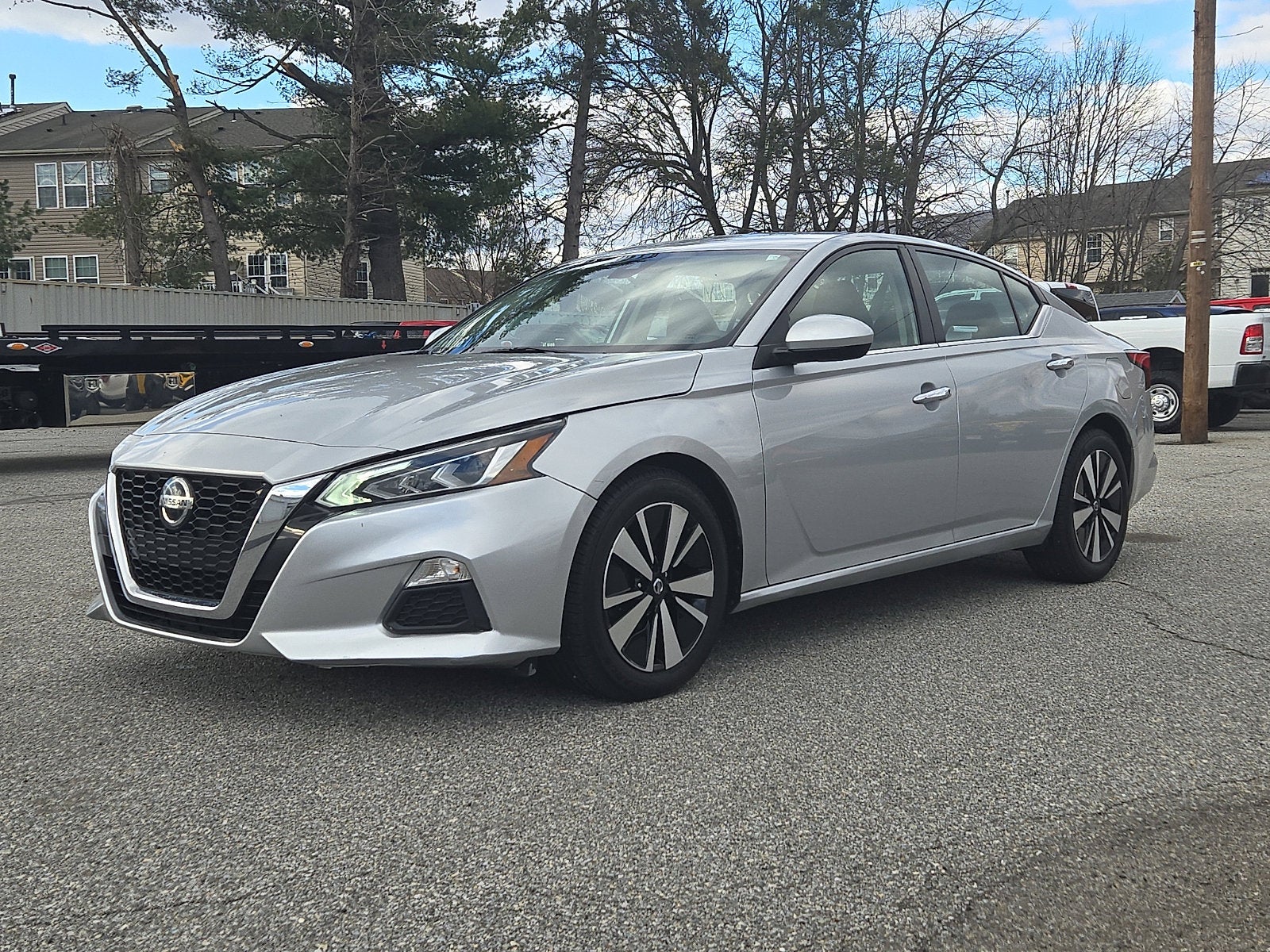 2022 Nissan Altima SV FWD