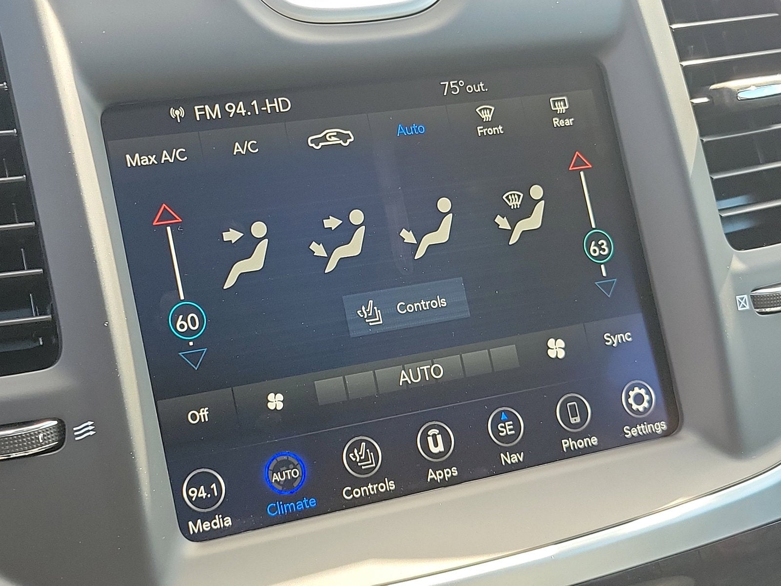 2023 Chrysler 300 Touring L AWD