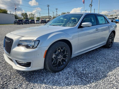 2023 Chrysler 300 Touring L AWD