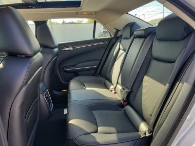 2023 Chrysler 300 Touring L AWD