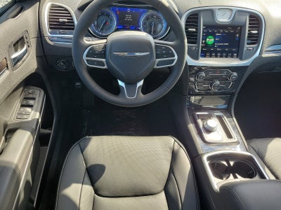 2023 Chrysler 300 Touring L AWD