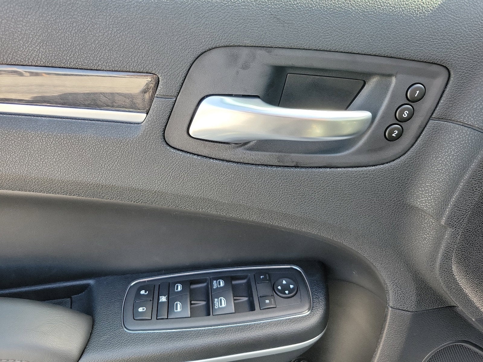 2023 Chrysler 300 Touring L AWD