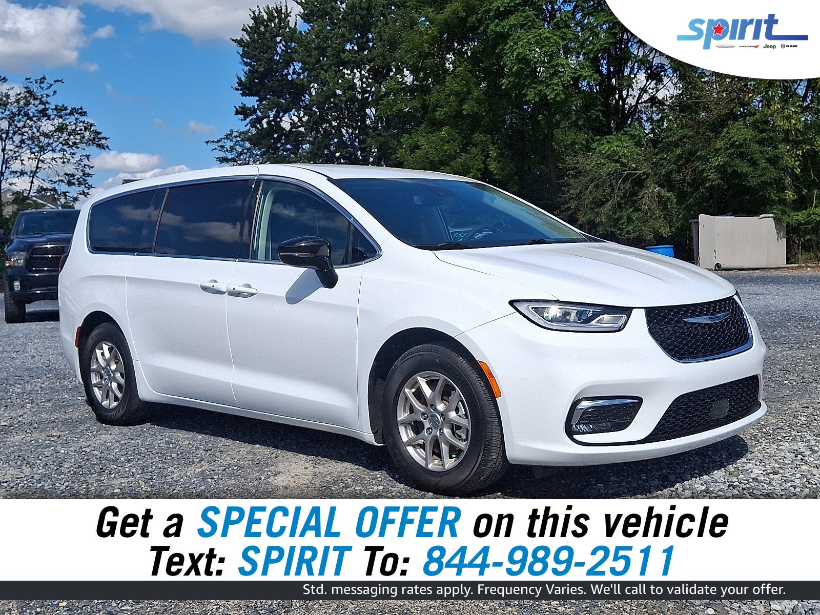 2024 Chrysler Pacifica Touring L