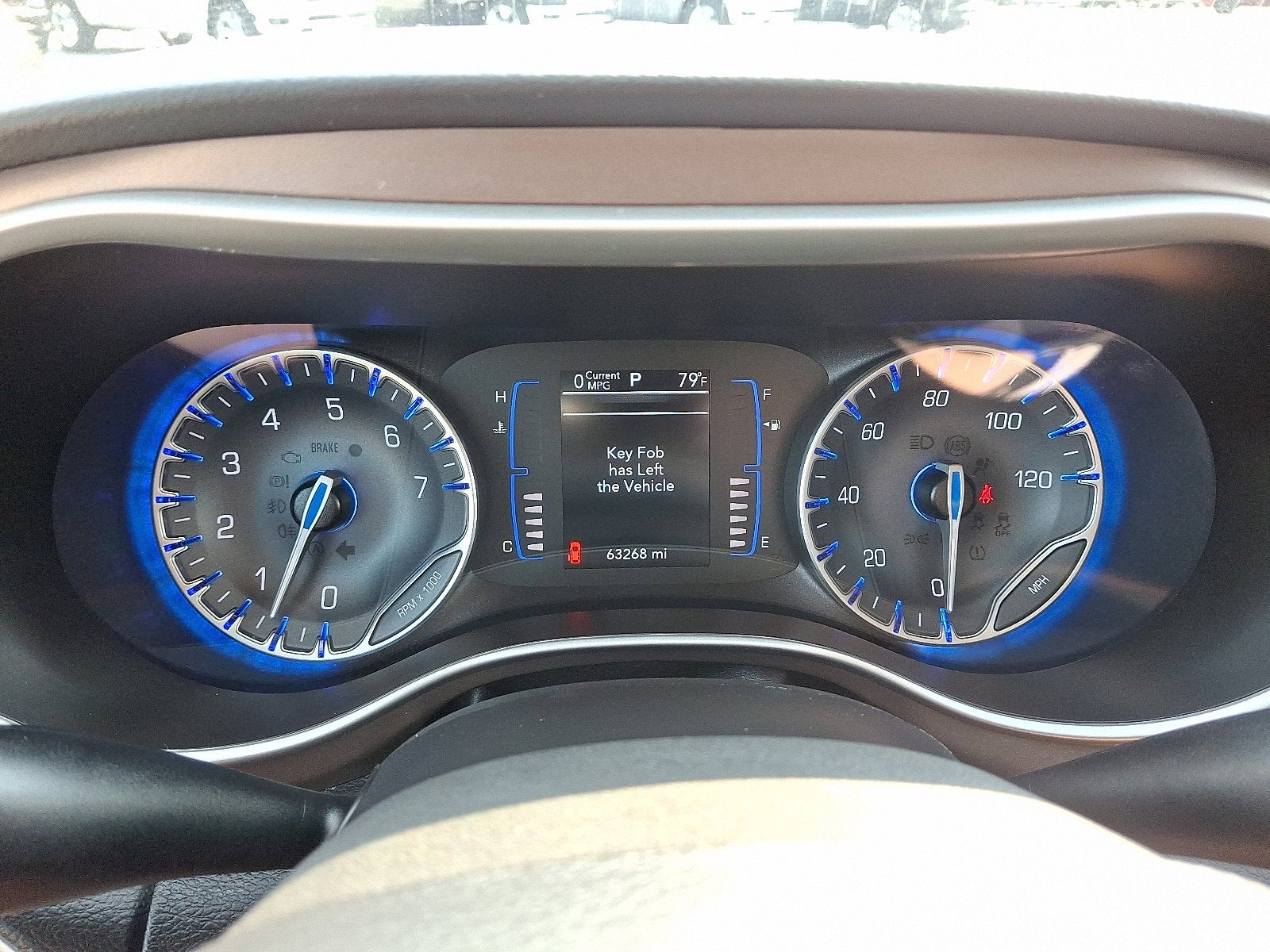 2023 Chrysler Voyager LX