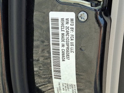 2023 Chrysler Voyager LX