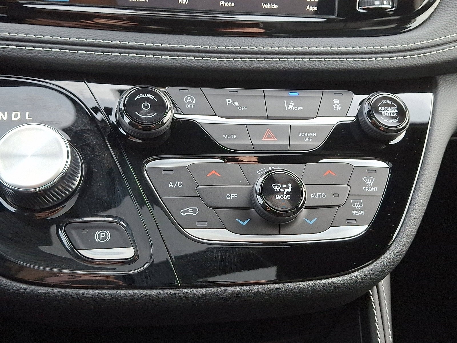 2026 Chrysler Pacifica PACIFICA LIMITED AWD