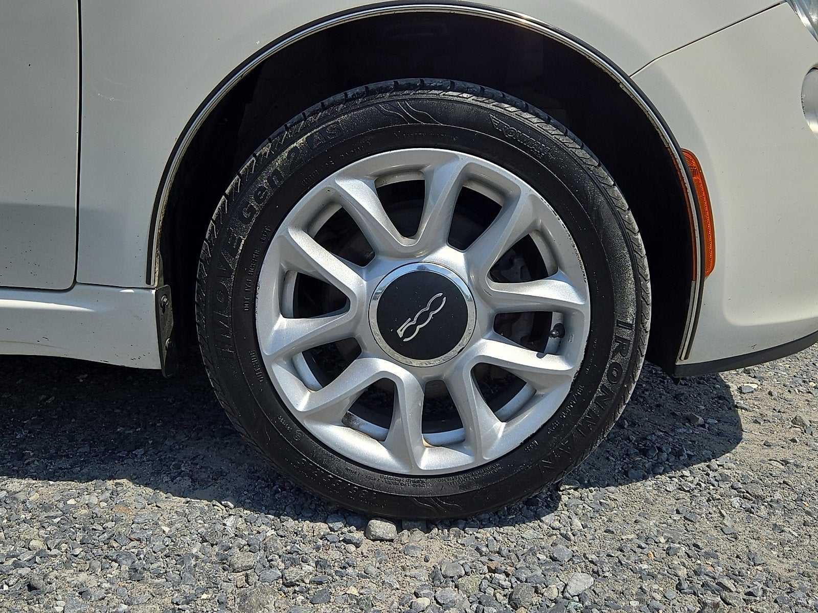2017 FIAT 500 Pop