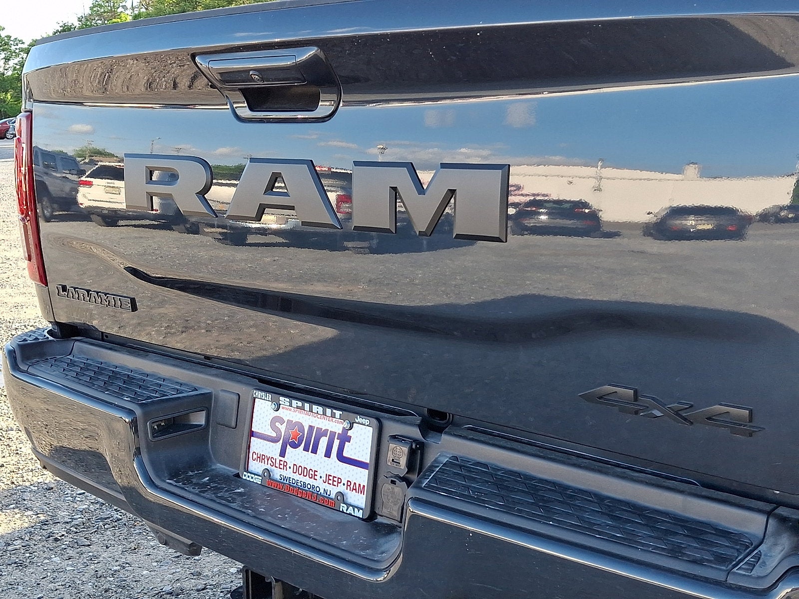 2026 RAM 2500 RAM 2500 LARAMIE MEGA CAB 4X4 6'4' BOX