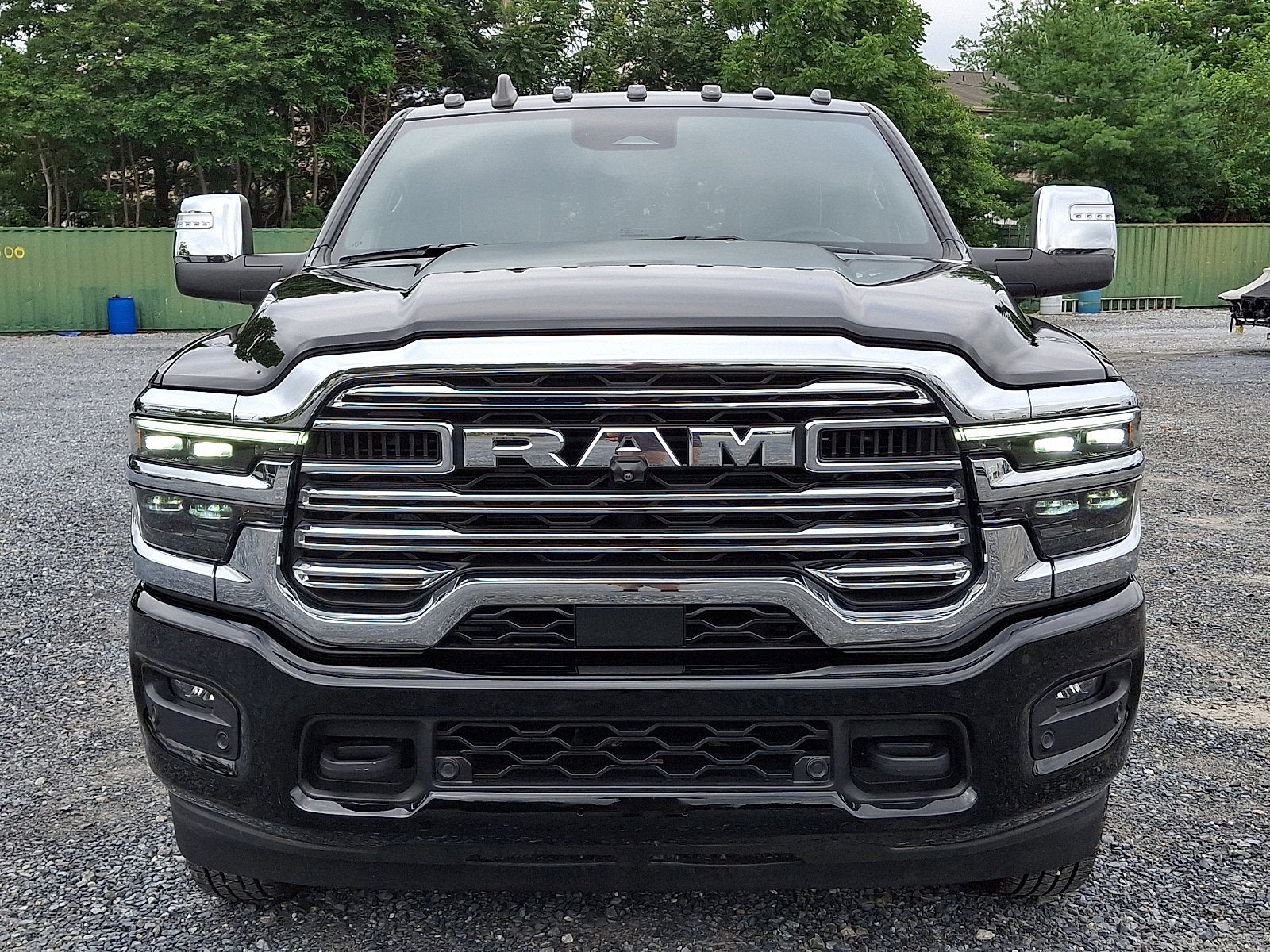 2025 RAM 3500 Laramie Crew Cab 4x4 8' Box