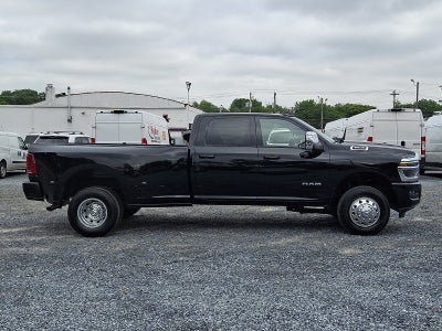 2025 RAM 3500 Laramie Crew Cab 4x4 8' Box