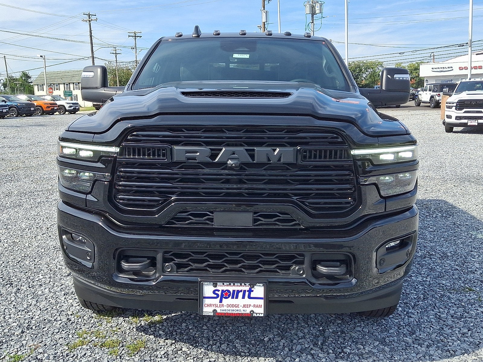 2027 RAM 3500 RAM 3500 LARAMIE CREW CAB 4X4 8' BOX