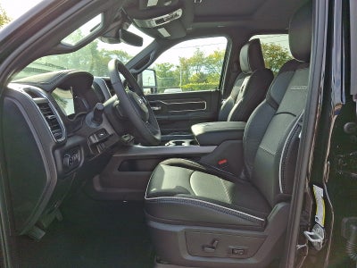 2027 RAM 3500 RAM 3500 LARAMIE CREW CAB 4X4 8' BOX