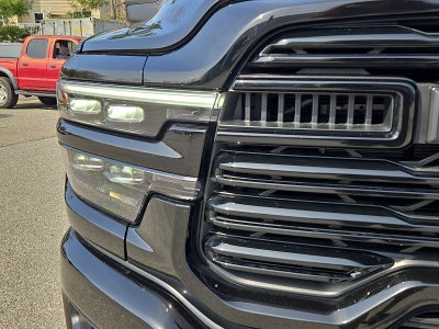 2025 RAM 3500 Laramie Crew Cab 4x4 8' Box