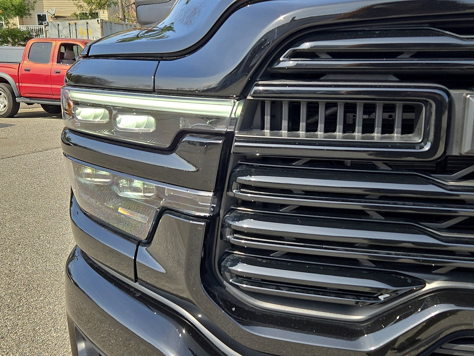 2025 RAM 3500 Laramie Crew Cab 4x4 8' Box