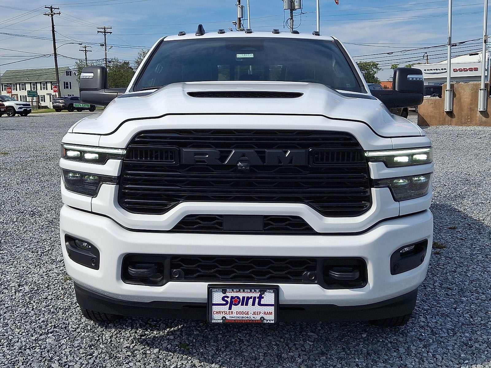 2027 RAM 3500 RAM 3500 LARAMIE MEGA CAB 4X4 6'4' BOX