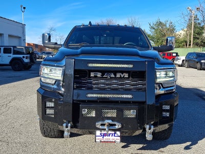 2019 RAM 3500 Limited Crew Cab 4x4 8' Box