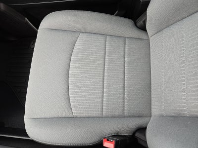 2022 RAM 1500 Classic Express Regular Cab 4x2 6'4' Box