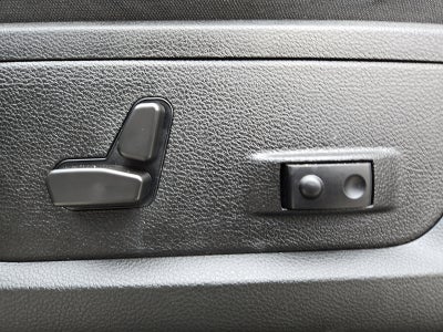 2022 RAM 1500 Classic Express Regular Cab 4x2 6'4' Box