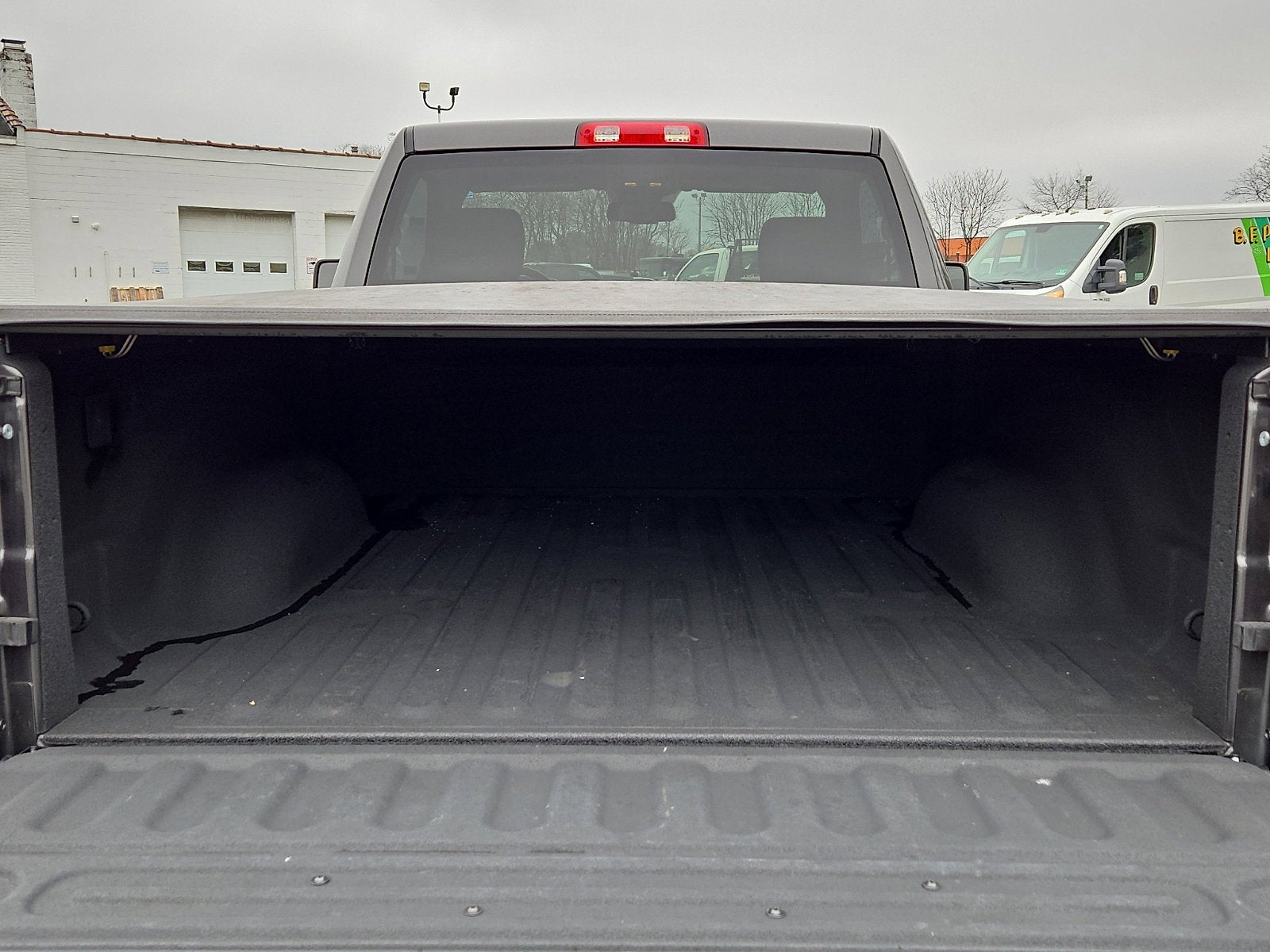 2022 RAM 1500 Classic Express Regular Cab 4x2 6'4' Box