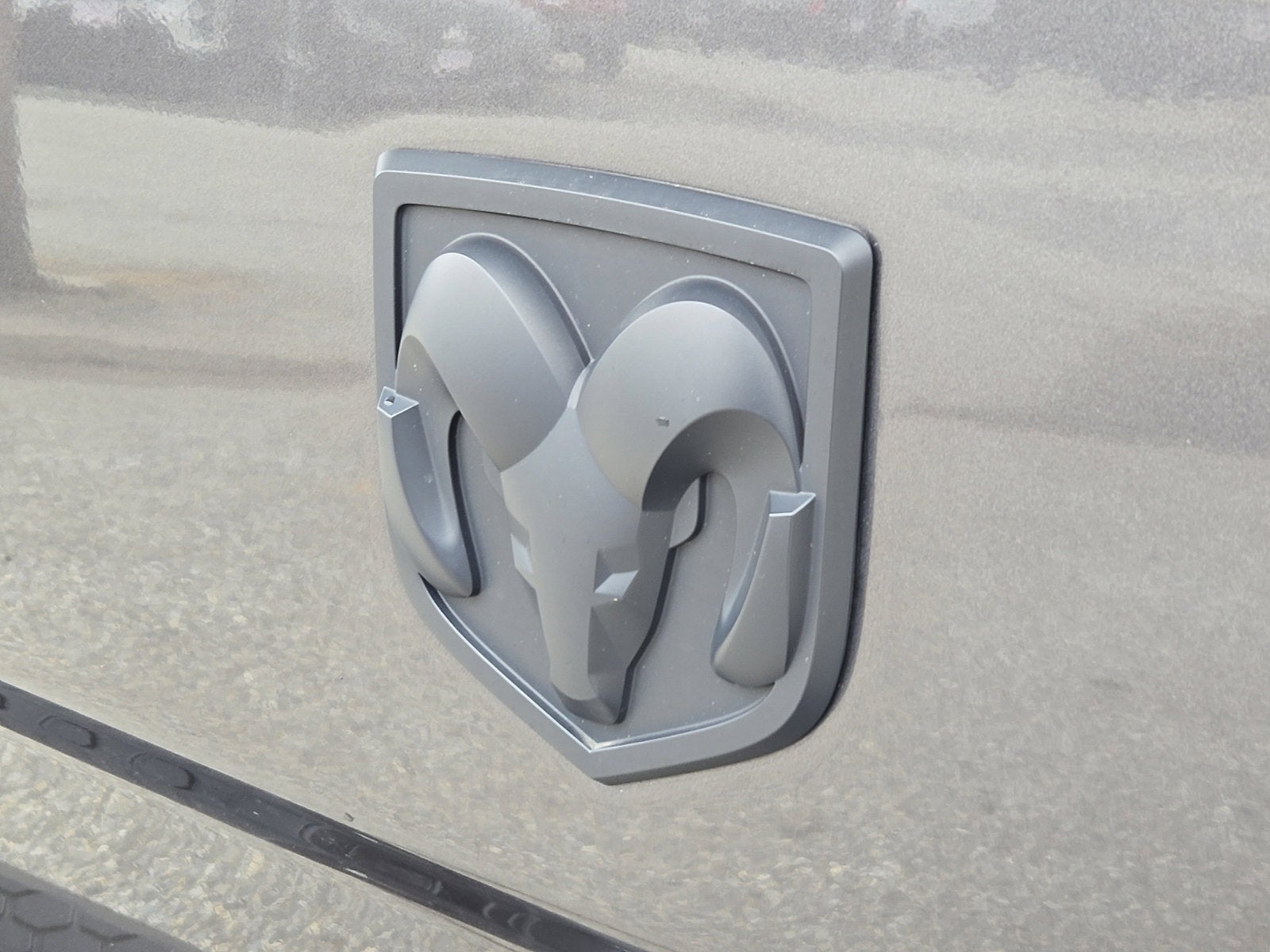 2022 RAM 1500 Classic Express Regular Cab 4x2 6'4' Box